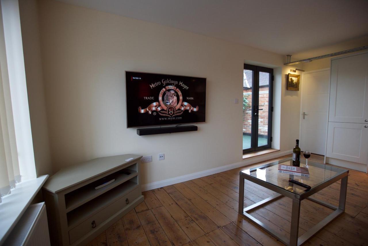 Spacious Apartment With Roof Terrace, Near The Waterfront, Ipswich Bagian luar foto